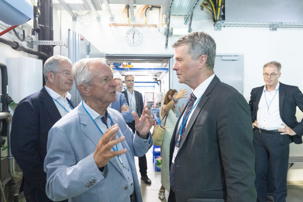Meilenstein für die Energiewende: LEC nimmt Zero-Impact-Demonstrator „LEC ZID“ für klimaneutrale Energieversorgung in Betrieb